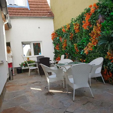 Pension Haus Baron 2 Friedrichsfeld Edingen-Neckarhausen Exterior foto